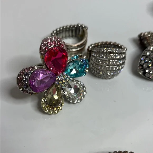 Bundle Silvertone Stretchy Crystal Rings - Picture 7 of 8